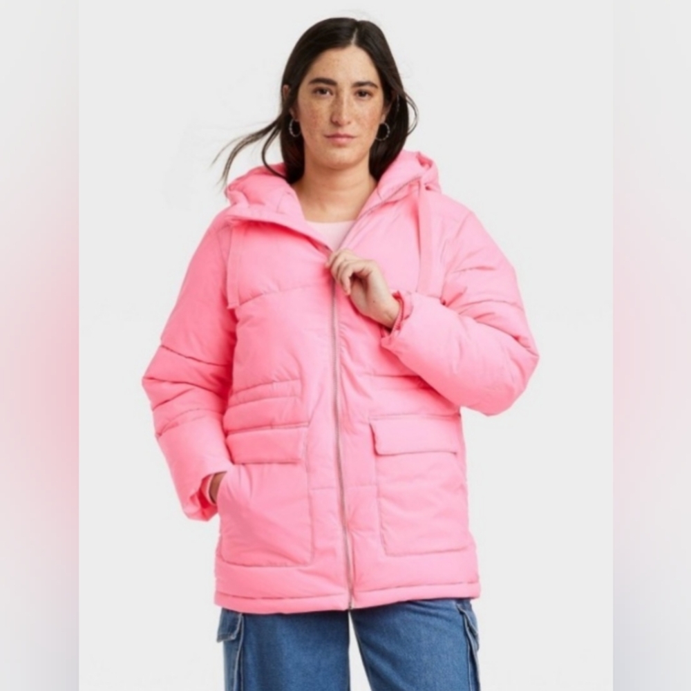 NWT Universal Thread Women's pink hooded puffer coat, size XL